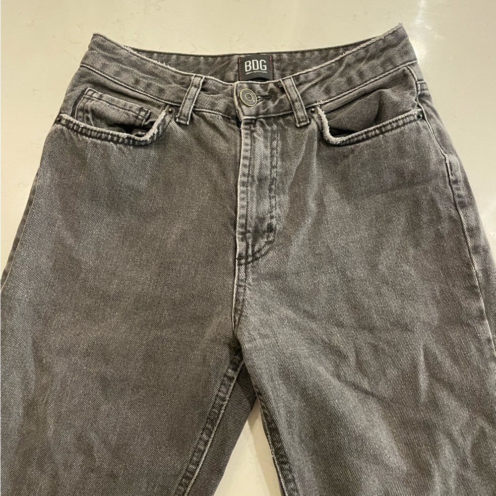 BLACK BDG MOM JEANS